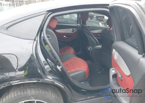 2019 Mercedes-Benz Glc 300 Coupe 4Matic z USA, uszkodzony, nr VIN WDC0J4KB2KF569672